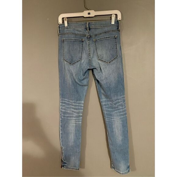 Banana Republic Light Wash Skinny Zip Leg Size 25 - Picture 2 of 8